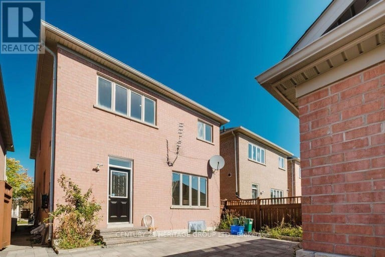 17 WILDMOOR STREET, Markham (Cornell), Ontario, L6B0P1