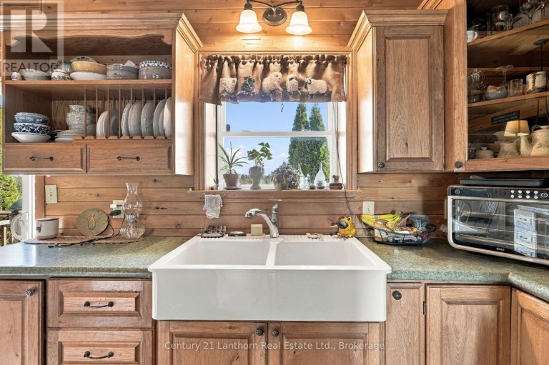 939 KELLY ROAD, Prince Edward County (Athol Ward), Ontario, K0K1P0