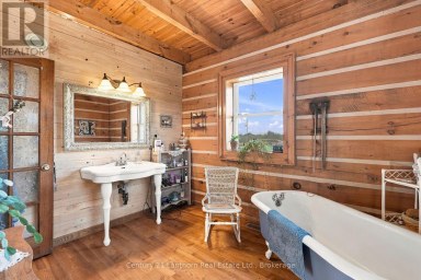 939 KELLY ROAD Prince Edward County (Athol Ward) Ontario photo 15