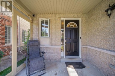 143 ALLWORTH CRESCENT Clarington (Bowmanville) Ontario photo 3