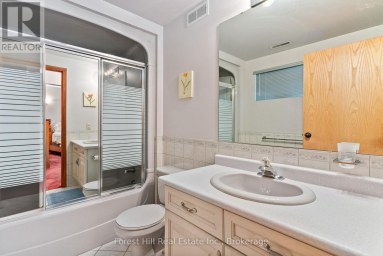 4475 KAWAGAMA LAKE ROAD Algonquin Highlands (Sherborne) Ontario photo 30