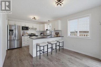 213 HAWTHORNE ROAD London North (North E) Ontario photo 10