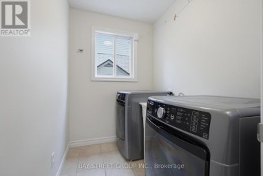 213 HAWTHORNE ROAD London North (North E) Ontario photo 19