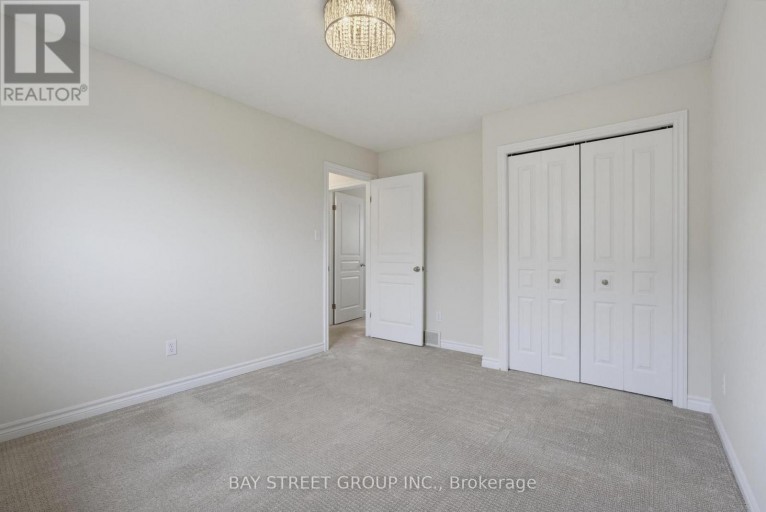 213 HAWTHORNE ROAD, London North (North E), Ontario, N6G5A2
