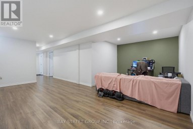213 HAWTHORNE ROAD London North (North E) Ontario photo 31