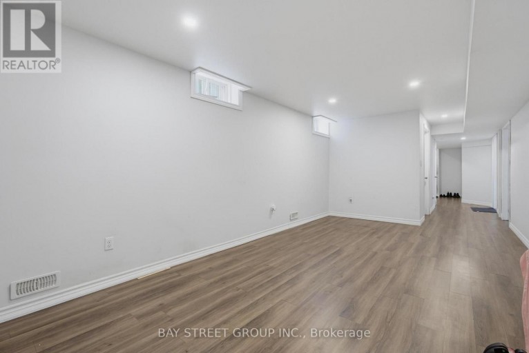 213 HAWTHORNE ROAD, London North (North E), Ontario, N6G5A2