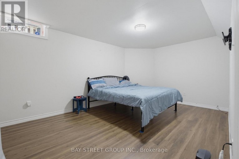 213 HAWTHORNE ROAD, London North (North E), Ontario, N6G5A2