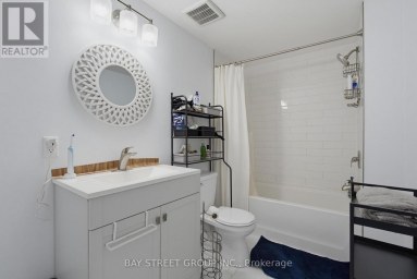213 HAWTHORNE ROAD London North (North E) Ontario photo 34