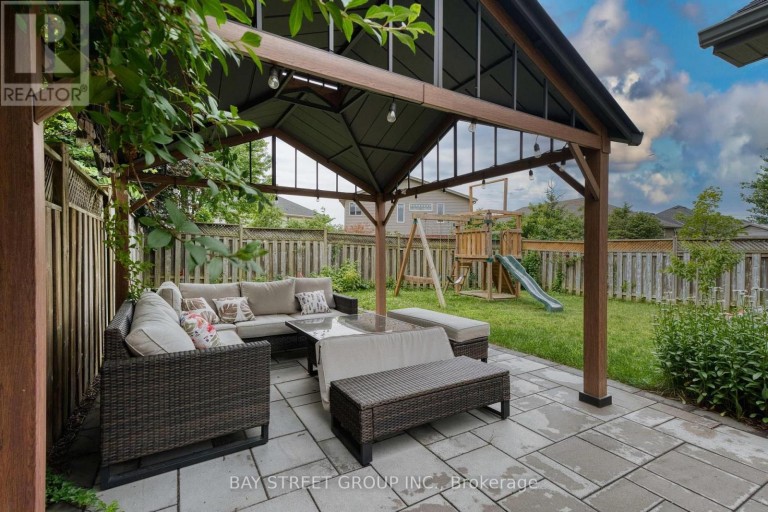 213 HAWTHORNE ROAD, London North (North E), Ontario, N6G5A2