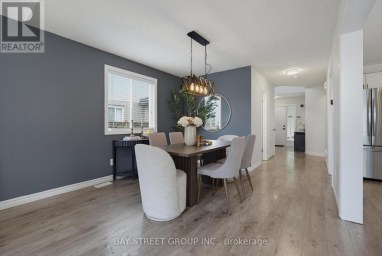 213 HAWTHORNE ROAD London North (North E) Ontario photo 8