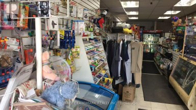 2432 DUFFERIN STREET Toronto (Briar Hill-Belgravia) Ontario photo 6