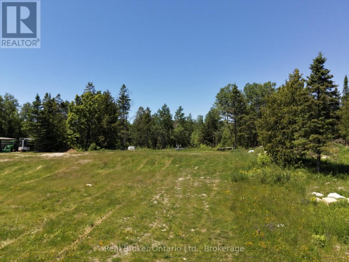 110 TAMARAC ROAD, Northern Bruce Peninsula, Ontario, N0H2M0