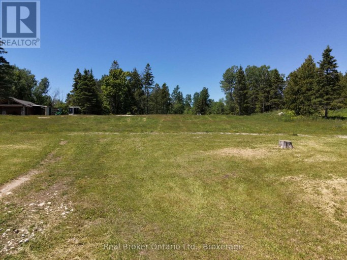 110 TAMARAC ROAD, Northern Bruce Peninsula, Ontario, N0H2M0