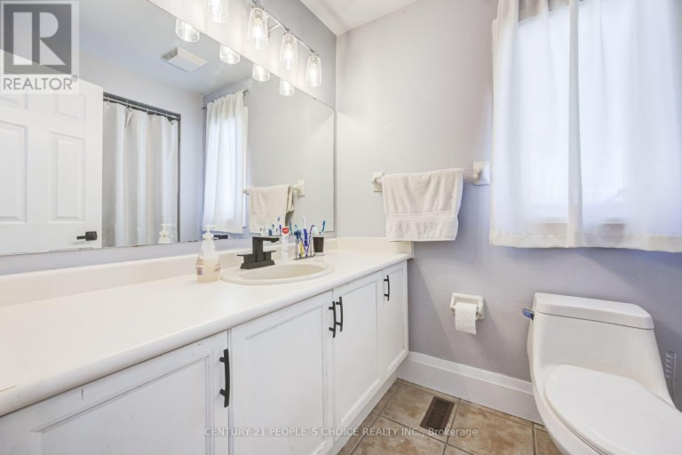 153 WATFORD STREET, Whitby (Brooklin), Ontario, L1M1H2