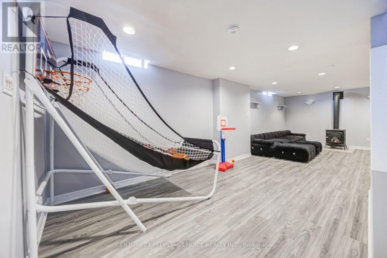 153 WATFORD STREET, Whitby (Brooklin), Ontario, L1M1H2