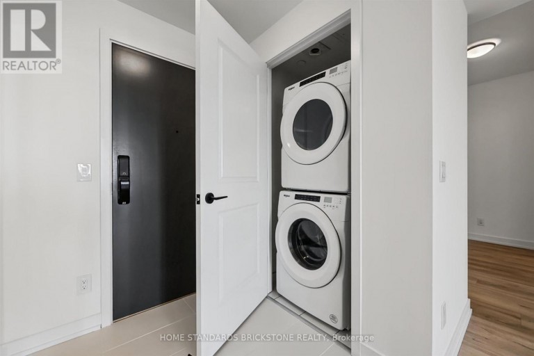 712 - 335 WHEAT BOOM DRIVE, Oakville (JM Joshua Meadows), Ontario, L6H7Y1
