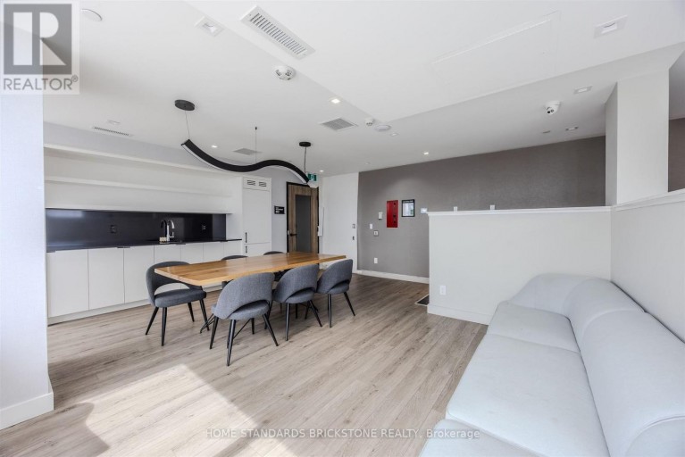 712 - 335 WHEAT BOOM DRIVE, Oakville (JM Joshua Meadows), Ontario, L6H7Y1
