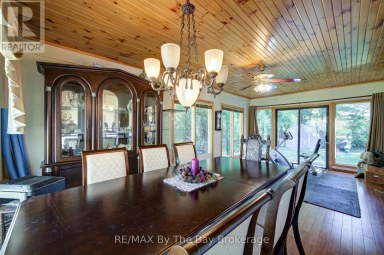 1693 RIVER ROAD W Wasaga Beach Ontario photo 16