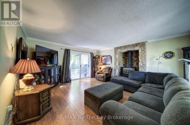 1693 RIVER ROAD W Wasaga Beach Ontario photo 21