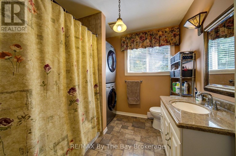 1693 RIVER ROAD W, Wasaga Beach, Ontario, L9Z2S2