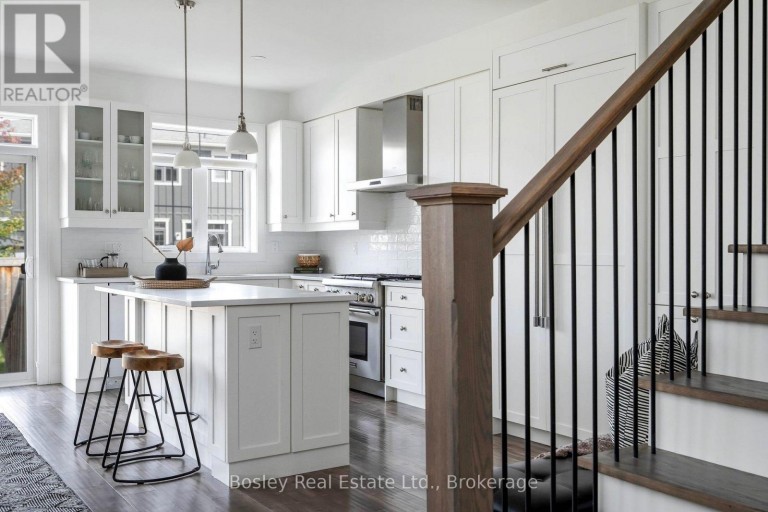 199 YELLOW BIRCH CRESCENT, Blue Mountains, Ontario, L9Y0Y5