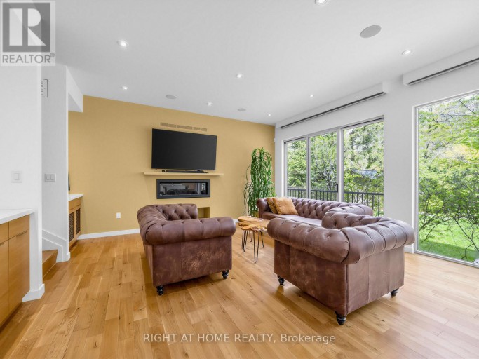 76 FERRIS ROAD, Toronto (O'Connor-Parkview), Ontario, M4B1G4
