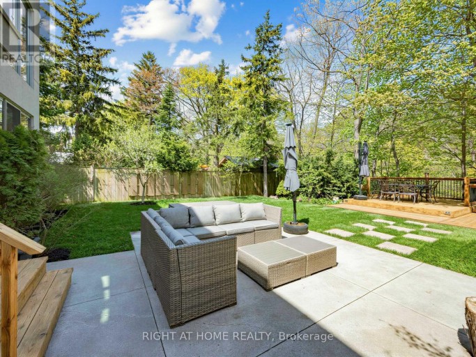 76 FERRIS ROAD, Toronto (O'Connor-Parkview), Ontario, M4B1G4