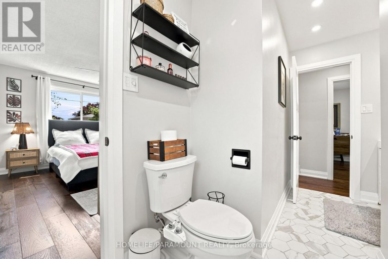 543 LIMERICK ROAD, Burlington (Shoreacres), Ontario, L7L2K5