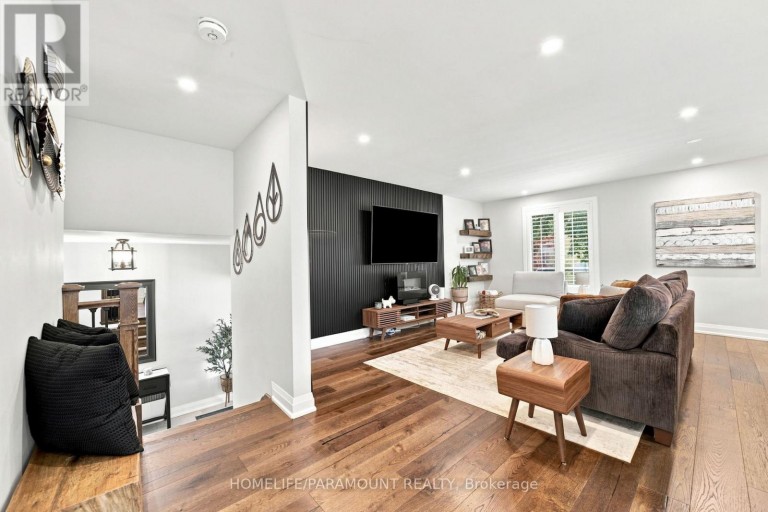 543 LIMERICK ROAD, Burlington (Shoreacres), Ontario, L7L2K5