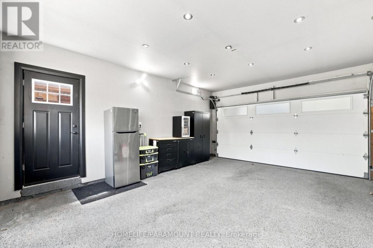 543 LIMERICK ROAD, Burlington (Shoreacres), Ontario, L7L2K5