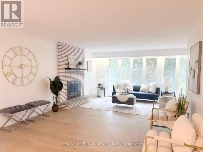 4 PYRAMID PLACE, St. Catharines (Glendale/Glenridge), Ontario, L2T2N7