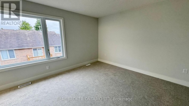 44 - 925 DEVERON CRESCENT, London South (South J), Ontario, N5Z5A4