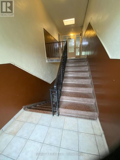 2124 HARRIS CRESCENT, Burlington (Brant), Ontario, L7R1G4