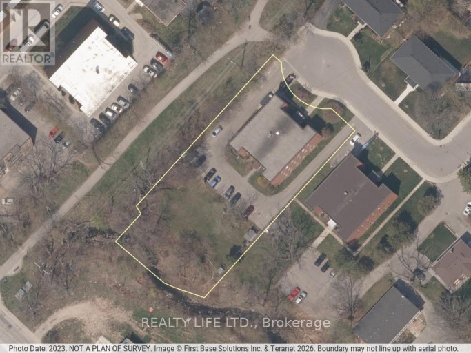 2124 HARRIS CRESCENT, Burlington (Brant), Ontario, L7R1G4