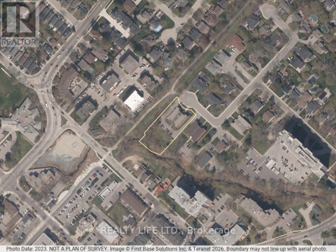2124 HARRIS CRESCENT, Burlington (Brant), Ontario, L7R1G4