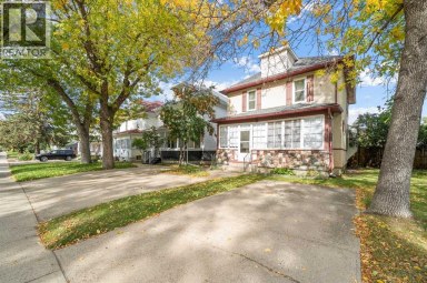 362 7 Street SE Medicine Hat Alberta photo 1