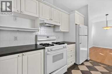 3221 2 Street NW Calgary Alberta photo 20