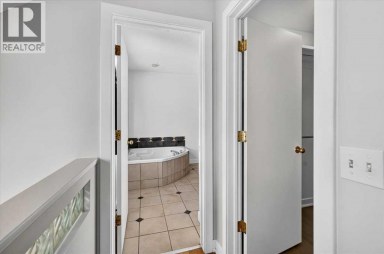 3221 2 Street NW Calgary Alberta photo 40
