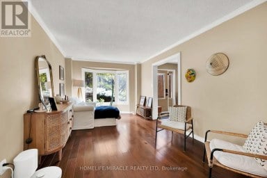 9 IRIS CRESCENT Brampton (Snelgrove) Ontario photo 10