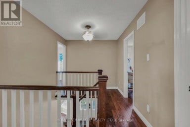 9 IRIS CRESCENT Brampton (Snelgrove) Ontario photo 20