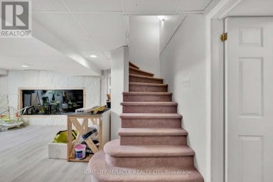 9 IRIS CRESCENT Brampton (Snelgrove) Ontario photo 31