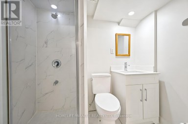 8 LOIRE COURT Toronto (West Humber-Clairville) Ontario photo 45