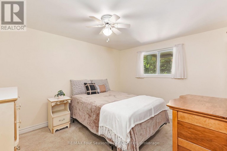 511 OXBOW PARK DRIVE, Wasaga Beach, Ontario, L9Z2T9