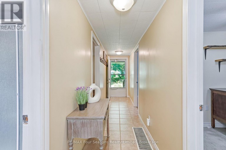 511 OXBOW PARK DRIVE, Wasaga Beach, Ontario, L9Z2T9