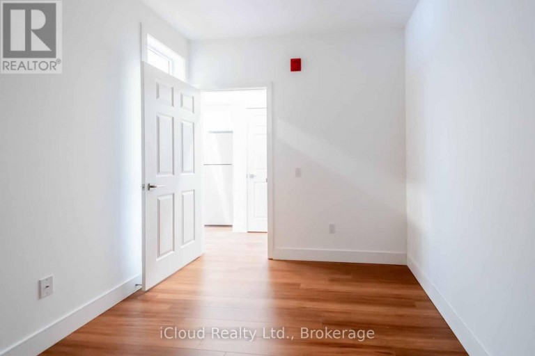 806 - 1 WELLINGTON STREET, Brantford, Ontario, N3T2L3