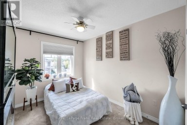 5 MARKHAM TRAIL Clarington (Bowmanville) Ontario photo 19