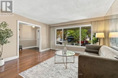 90 PRINGLE AVENUE Markham (Markham Village) Ontario photo 9