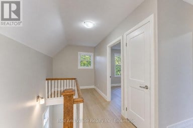 18 MIEHM PLACE Kitchener Ontario photo 24