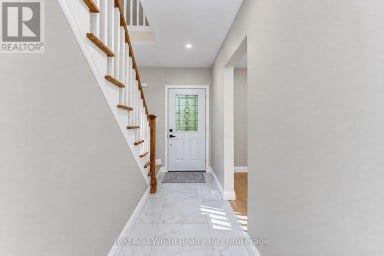18 MIEHM PLACE Kitchener Ontario photo 7