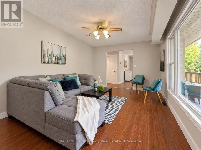 1250 DONROY ROAD, Highlands East (Glamorgan), Ontario, K0M1R0
